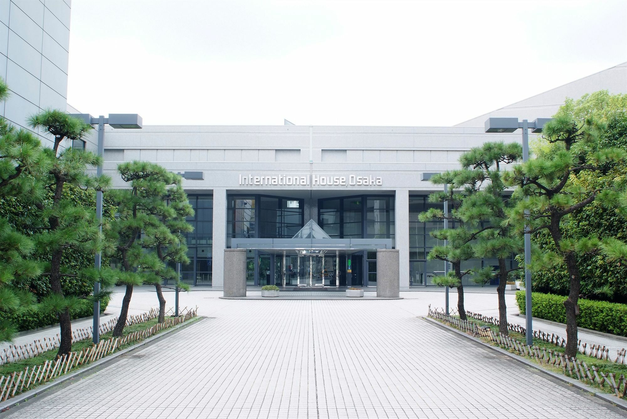 Hotel International House Osaka Exteriör bild